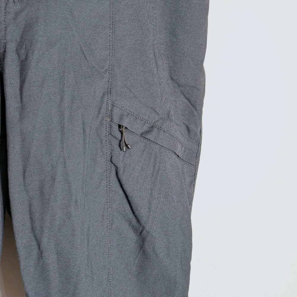 Duluth Trading Co Black Hiking Pants; Roll-Tab, Stretch, Cargo - Picture 11 of 12